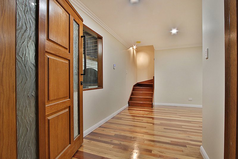 Photo - 5 Campbell Street, Woodend QLD 4305 - Image 4