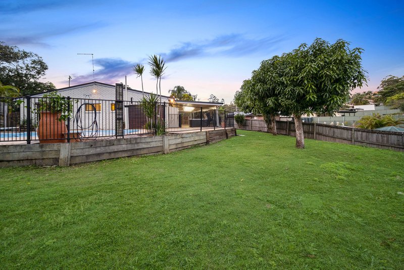 Photo - 5 Caparra Street, Shailer Park QLD 4128 - Image 13