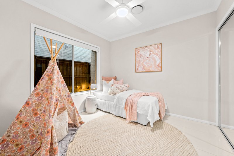 Photo - 5 Cape Street, Pallara QLD 4110 - Image 18