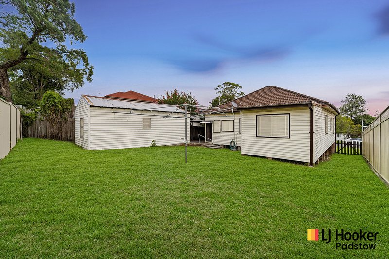 Photo - 5 Carew Street, Padstow NSW 2211 - Image 3