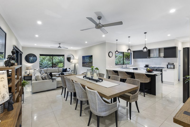 Photo - 5 Carham Court, Nerang QLD 4211 - Image 11
