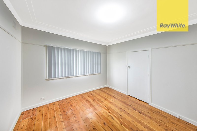 Photo - 5 Carhullen Street, Merrylands NSW 2160 - Image 6