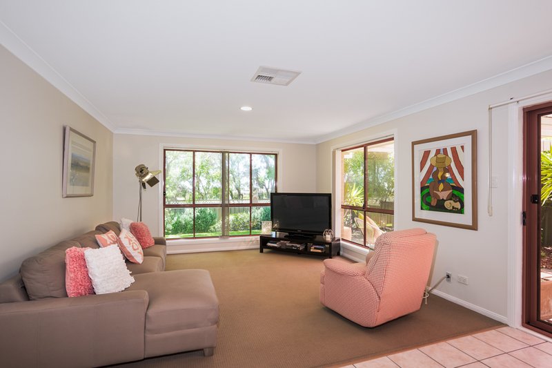 Photo - 5 Carling Court, Dubbo NSW 2830 - Image 3