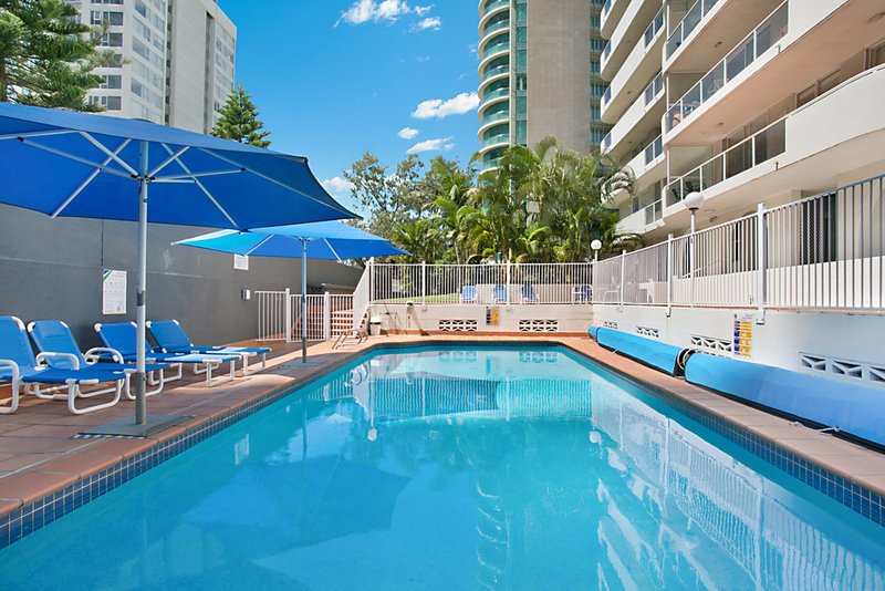 Photo - 5 'Carlton Apartments' 4 Clifford Street, Surfers Paradise QLD 4217 - Image 8