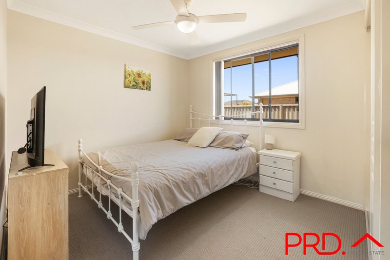 Photo - 5 Carnegie Place, Tamworth NSW 2340 - Image 12