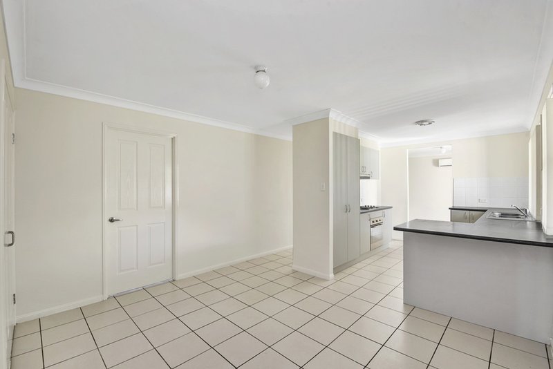 Photo - 5 Carob Court, Caboolture South QLD 4510 - Image 8