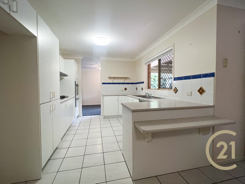 Photo - 5 Carolyn Place, Ferny Grove QLD 4055 - Image 3