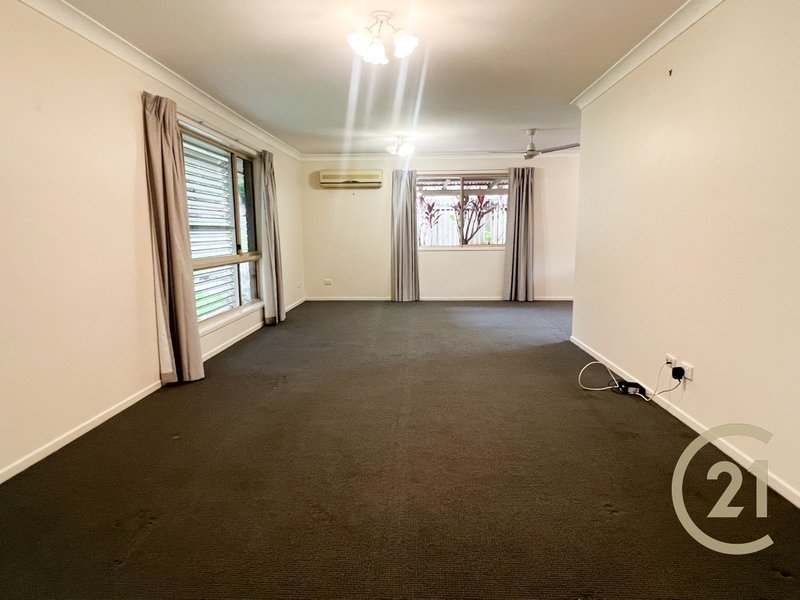 Photo - 5 Carolyn Place, Ferny Grove QLD 4055 - Image 10