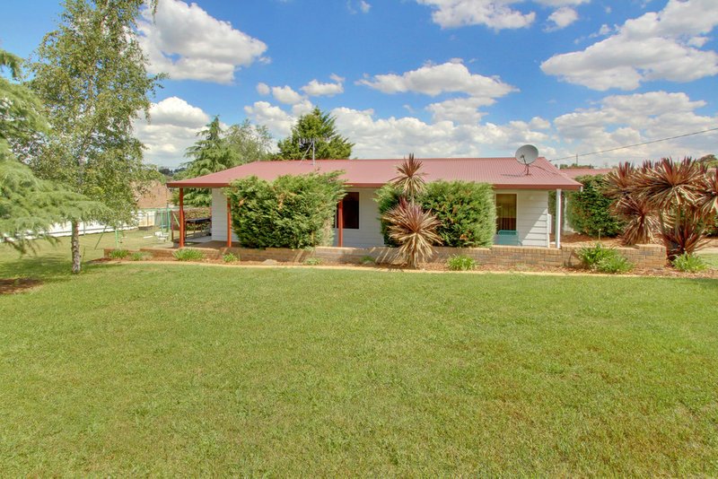 5 Carr Street, Crookwell NSW 2583