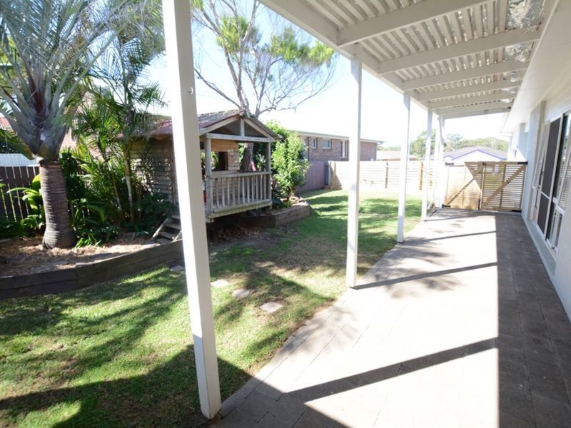 Photo - 5 Carrabeen Drive, Old Bar NSW 2430 - Image 14