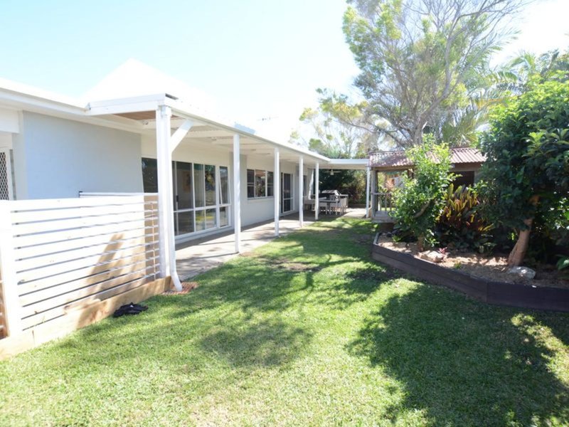 Photo - 5 Carrabeen Drive, Old Bar NSW 2430 - Image 16