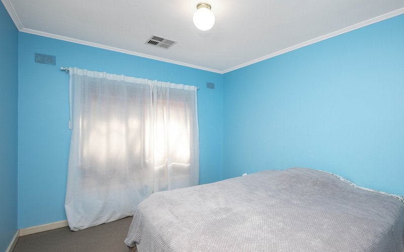 Photo - 5 Caruso Avenue, Seaton SA 5023 - Image 12