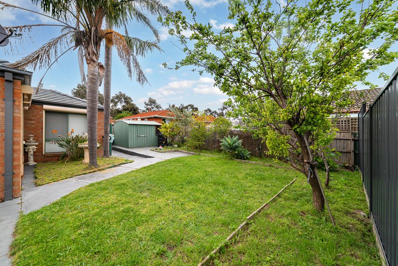 Photo - 5 Cashmore Place, Roxburgh Park VIC 3064 - Image 21