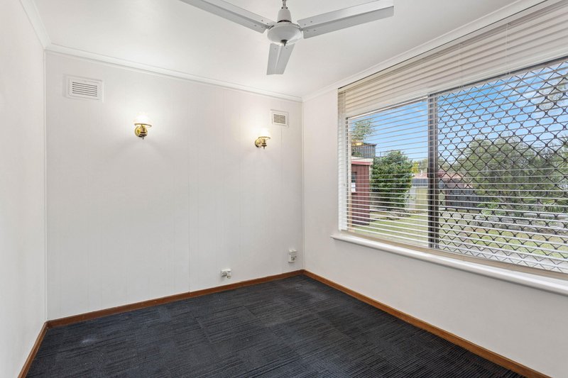 Photo - 5 Caspar Street, Fairview Park SA 5126 - Image 18