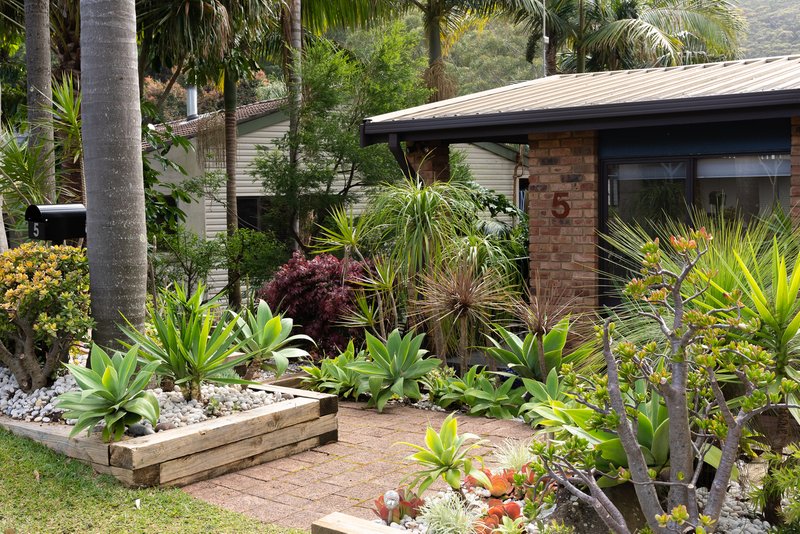 Photo - 5 Cassandra Place, Stanwell Park NSW 2508 - Image 5