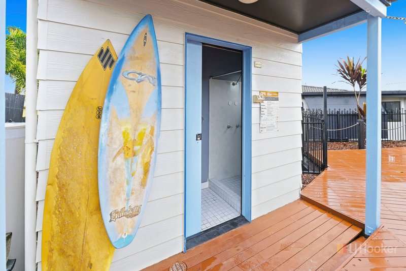 Photo - 5 Cassia Place, Glenella QLD 4740 - Image 18