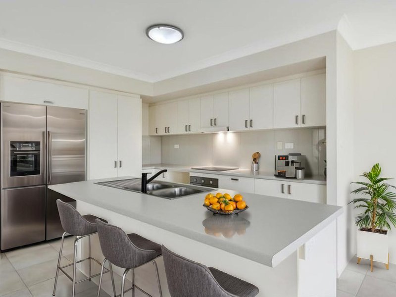 Photo - 5 Cassinia Street, Mount Low QLD 4818 - Image 3