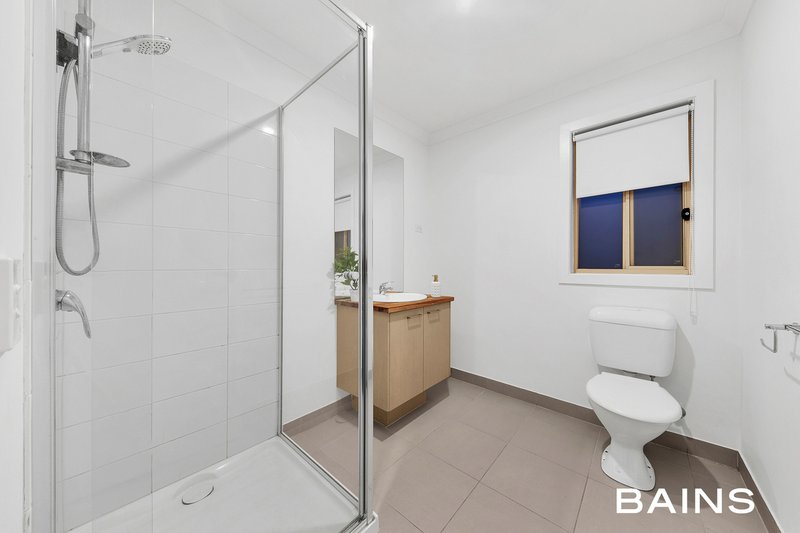 Photo - 5 Castello Street, Mernda VIC 3754 - Image 11