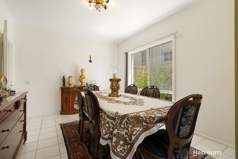 Photo - 5 Castlebar Way, Templestowe VIC 3106 - Image 5