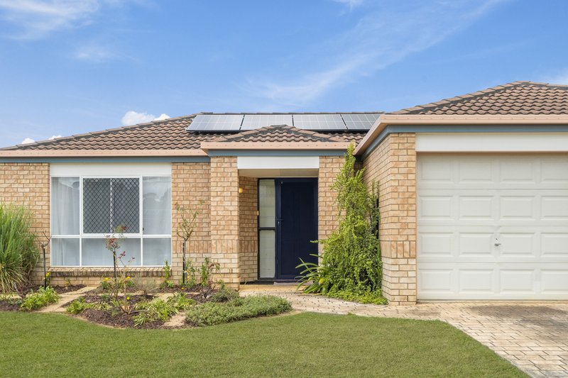 Photo - 5 Castlereagh Street, Murrumba Downs QLD 4503 - Image 2