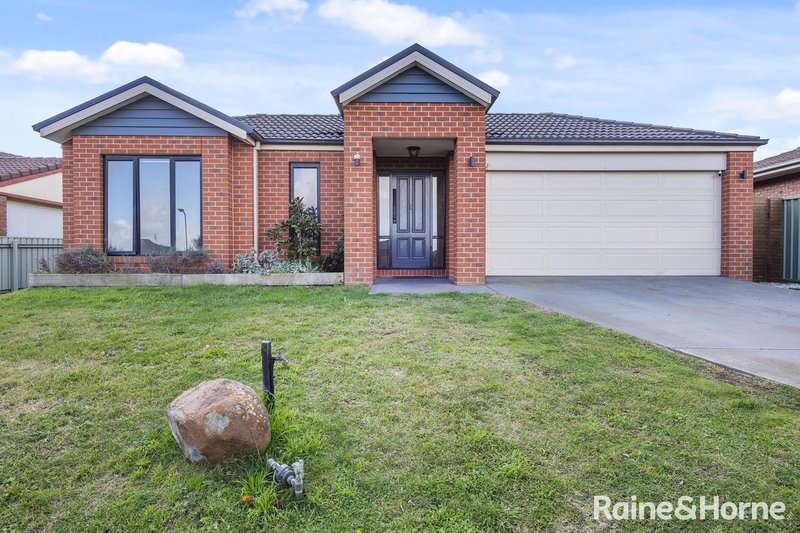 5 Castles Crescent, Kyneton VIC 3444