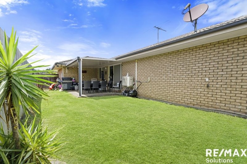 Photo - 5 Catalina Avenue, Bray Park QLD 4500 - Image 12