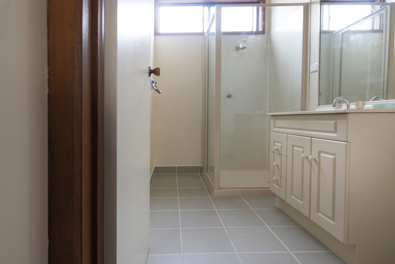 Photo - 5 Caton Avenue, Coburg VIC 3058 - Image 5