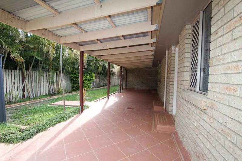 Photo - 5 Caulfield Drive, Loganlea QLD 4131 - Image 5