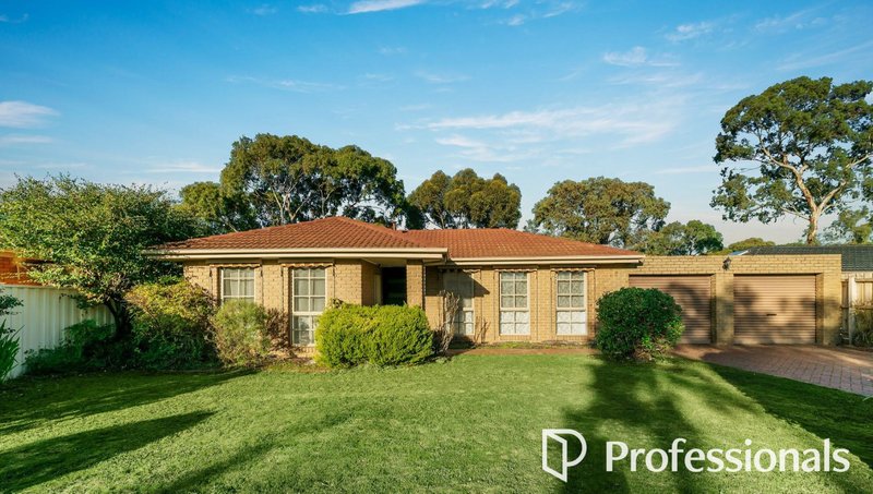 Photo - 5 Cavendish Avenue, Wantirna VIC 3152 - Image 1