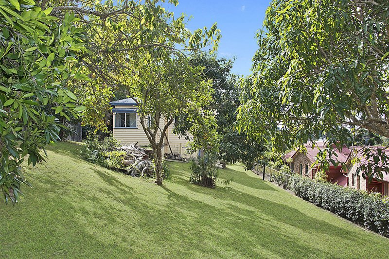 Photo - 5 Cedar Street, Maleny QLD 4552 - Image 2