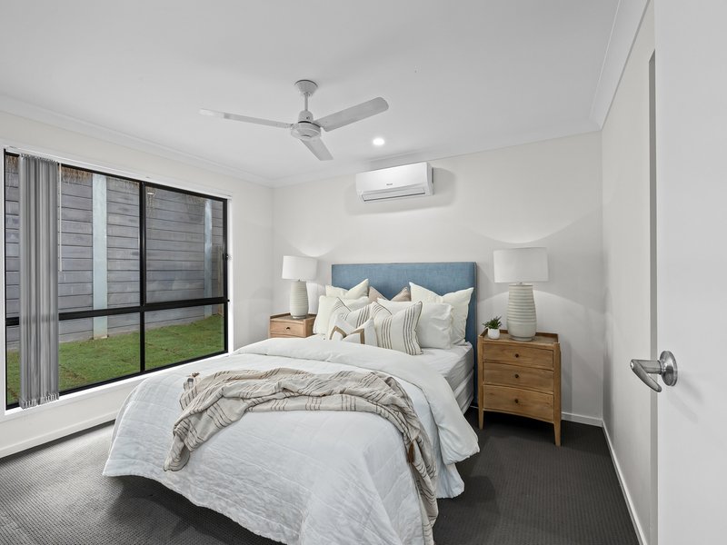 Photo - 5 Cedarvale Street, South Ripley QLD 4306 - Image 10