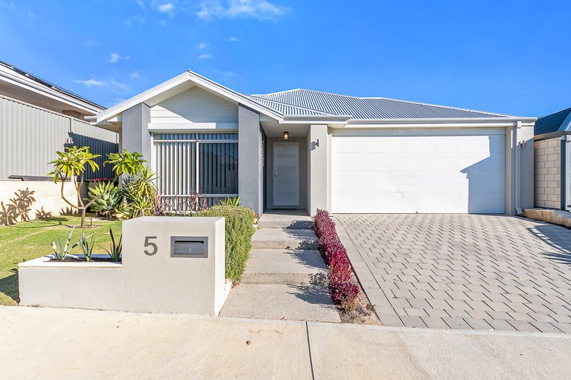 5 Celeste Street, Alkimos WA 6038