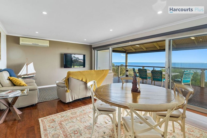 Photo - 5 Central Avenue, Hallett Cove SA 5158 - Image 6