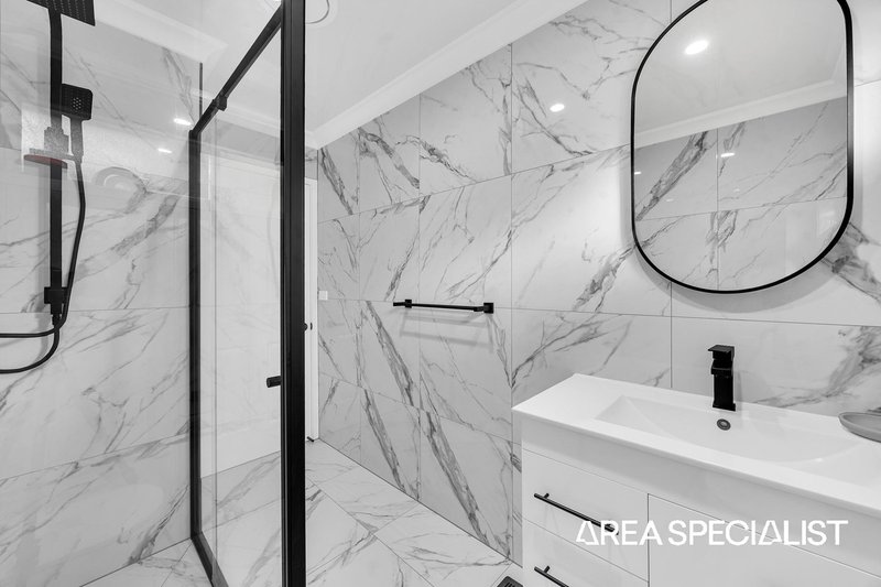 Photo - 5 Chanelle Court, Springvale South VIC 3172 - Image 13