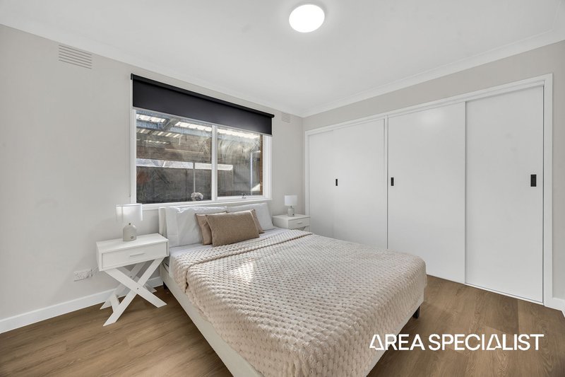 Photo - 5 Chanelle Court, Springvale South VIC 3172 - Image 14