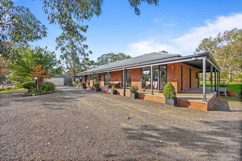Photo - 5 Charles Scorer Court, Magpie VIC 3352 - Image 1