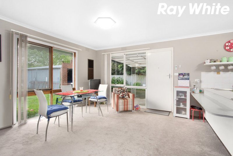 Photo - 5 Charles Street, Pakenham VIC 3810 - Image 6