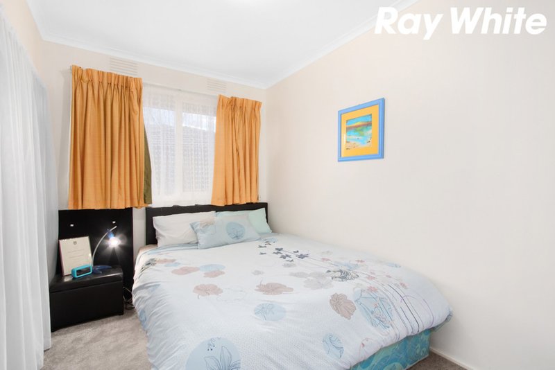 Photo - 5 Charles Street, Pakenham VIC 3810 - Image 8