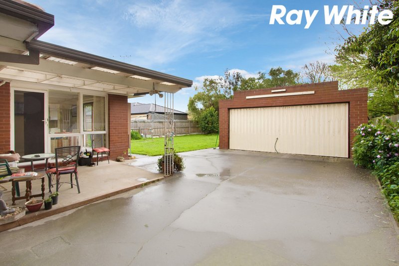 Photo - 5 Charles Street, Pakenham VIC 3810 - Image 10