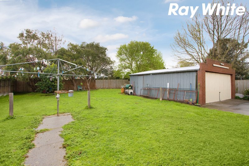 Photo - 5 Charles Street, Pakenham VIC 3810 - Image 11