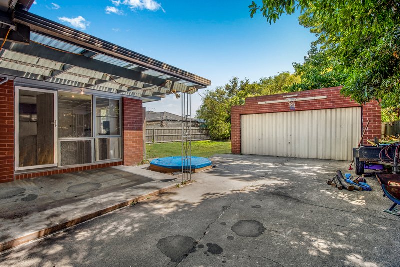 Photo - 5 Charles Street, Pakenham VIC 3810 - Image 11