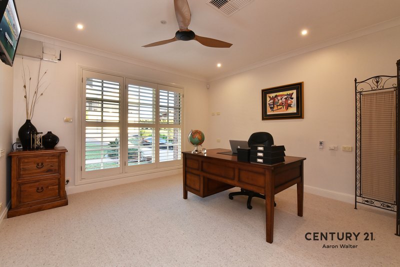 Photo - 5 Chateau Place, Eleebana NSW 2282 - Image 17