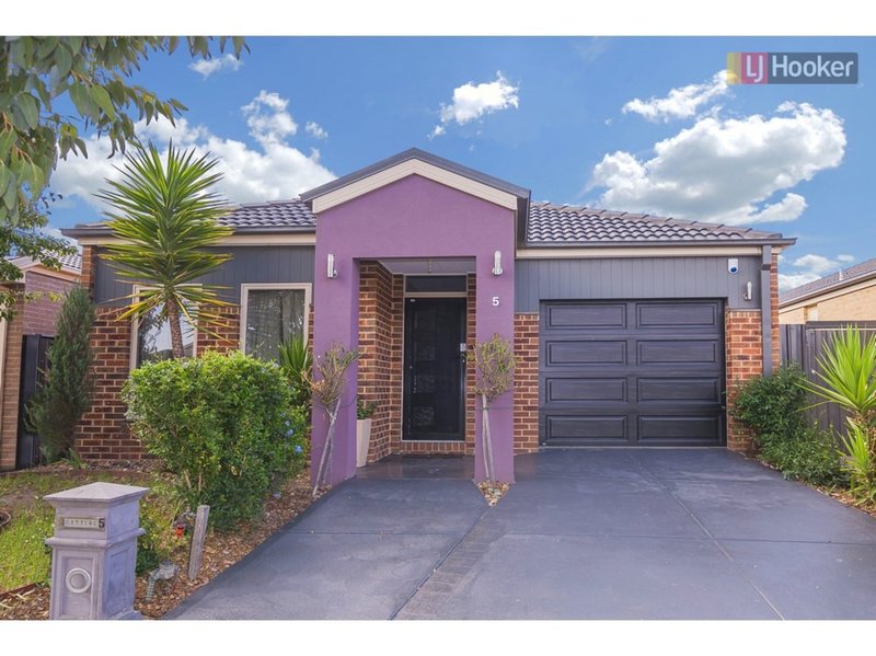 5 Cheltenham Close, Craigieburn VIC 3064