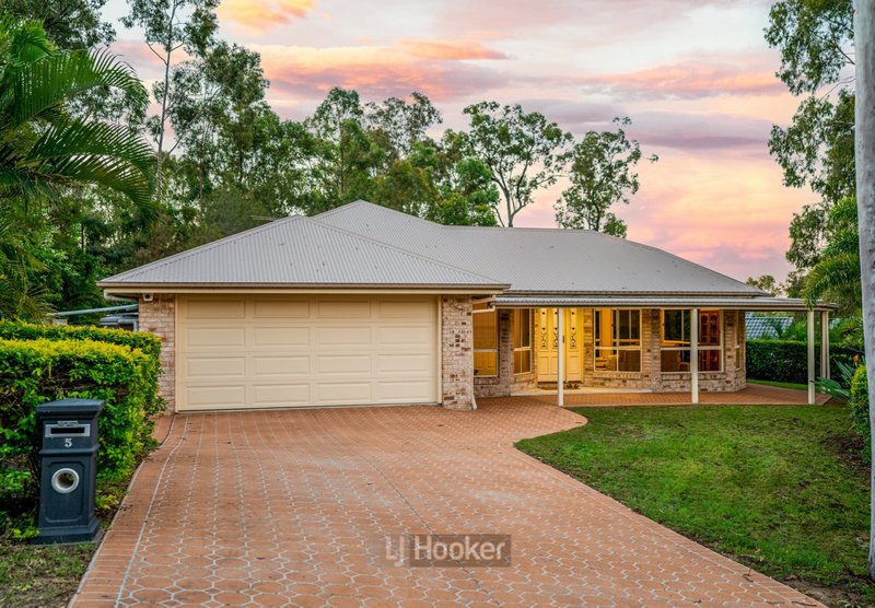 5 Cheltenham Place, Forest Lake QLD 4078