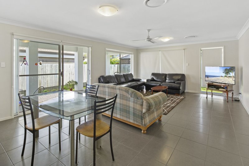 Photo - 5 Chestwood Crescent, Sippy Downs QLD 4556 - Image 3