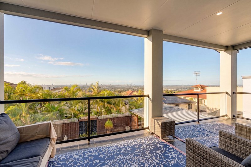 Photo - 5 Chevron Rise, Highland Park QLD 4211 - Image 16