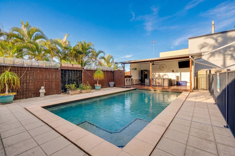 Photo - 5 Chevron Rise, Highland Park QLD 4211 - Image 19