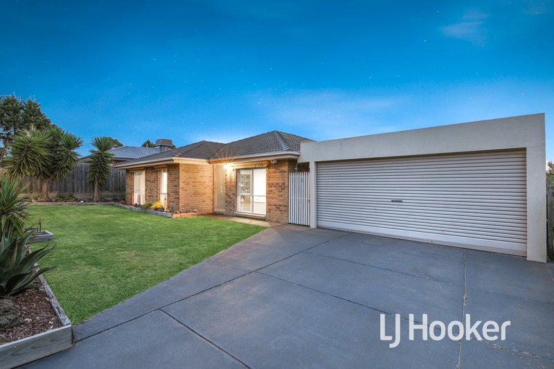 5 Chiswick Court, Hampton Park VIC 3976