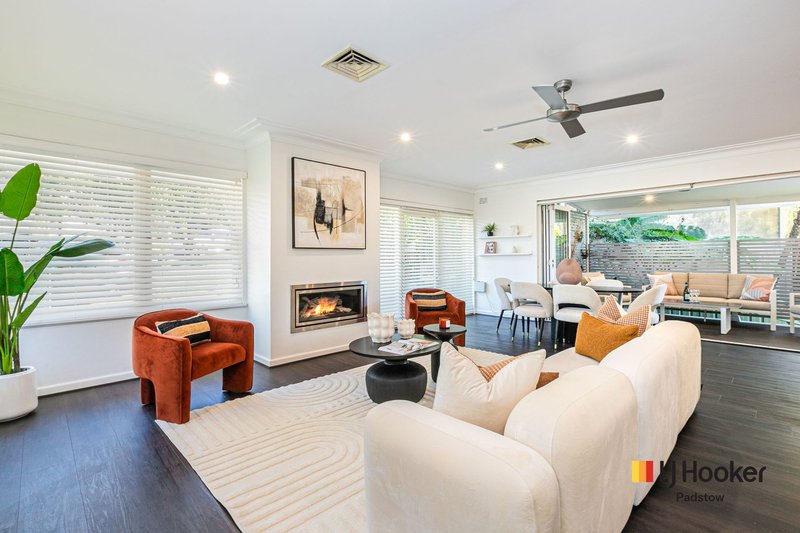 Photo - 5 Clair Crescent, Padstow Heights NSW 2211 - Image 4