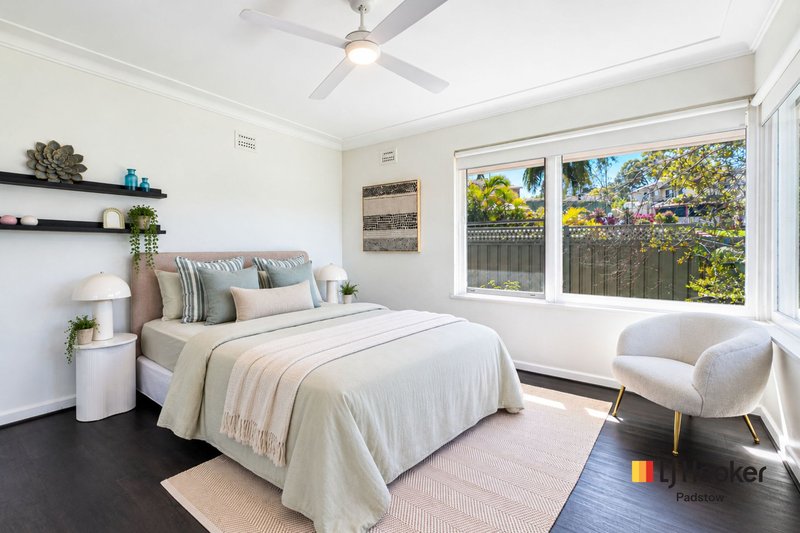 Photo - 5 Clair Crescent, Padstow Heights NSW 2211 - Image 14
